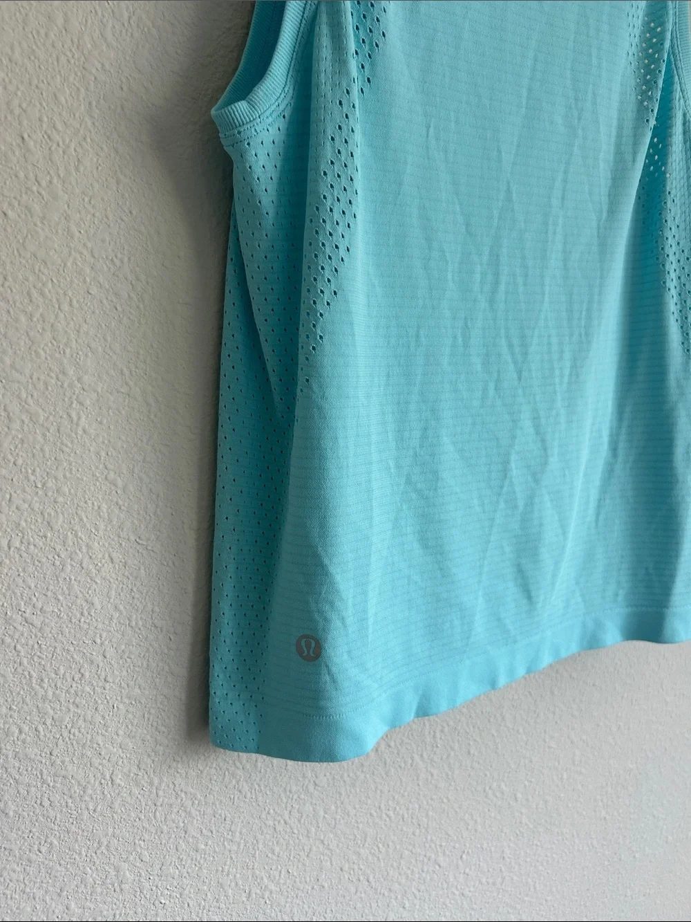 Lululemon Aqua Perforated Performance Tank